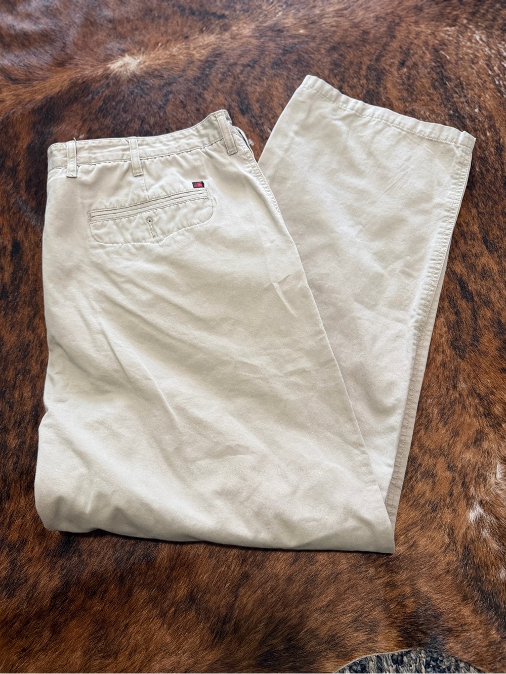 Woolrich Pants Men 42x30 Khaki Chino Flat Front Straight Leg Casual